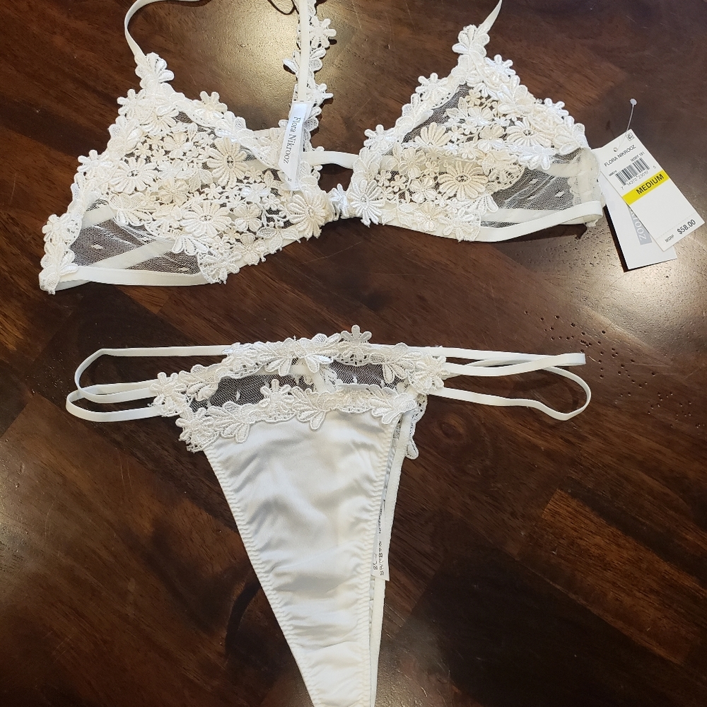 White Bra/Bralette and Panties Set